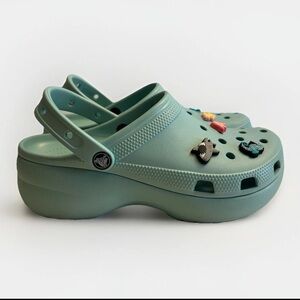 Crocs Classic Platform Clogs Women's Size 10